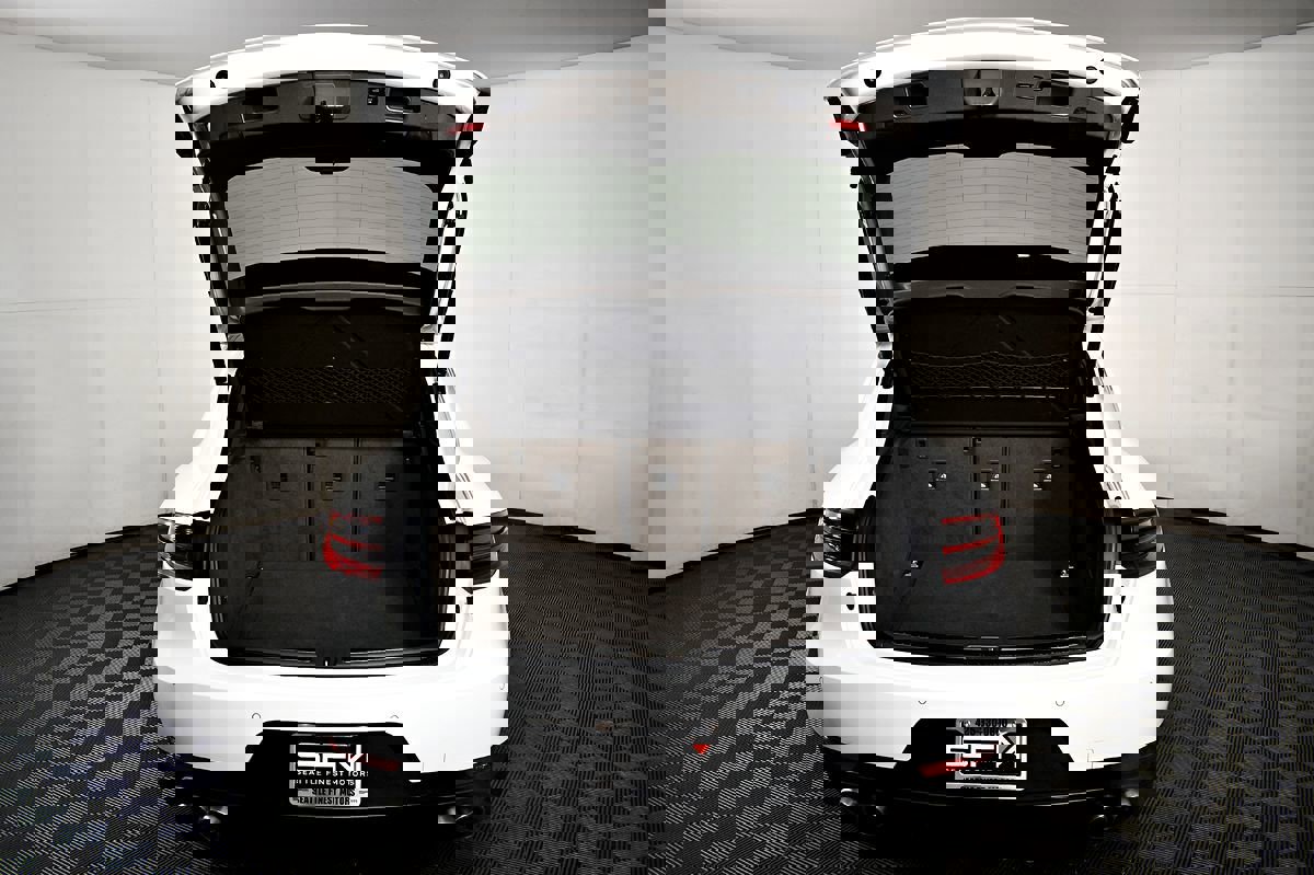 Used 2016 Porsche Macan S image 44