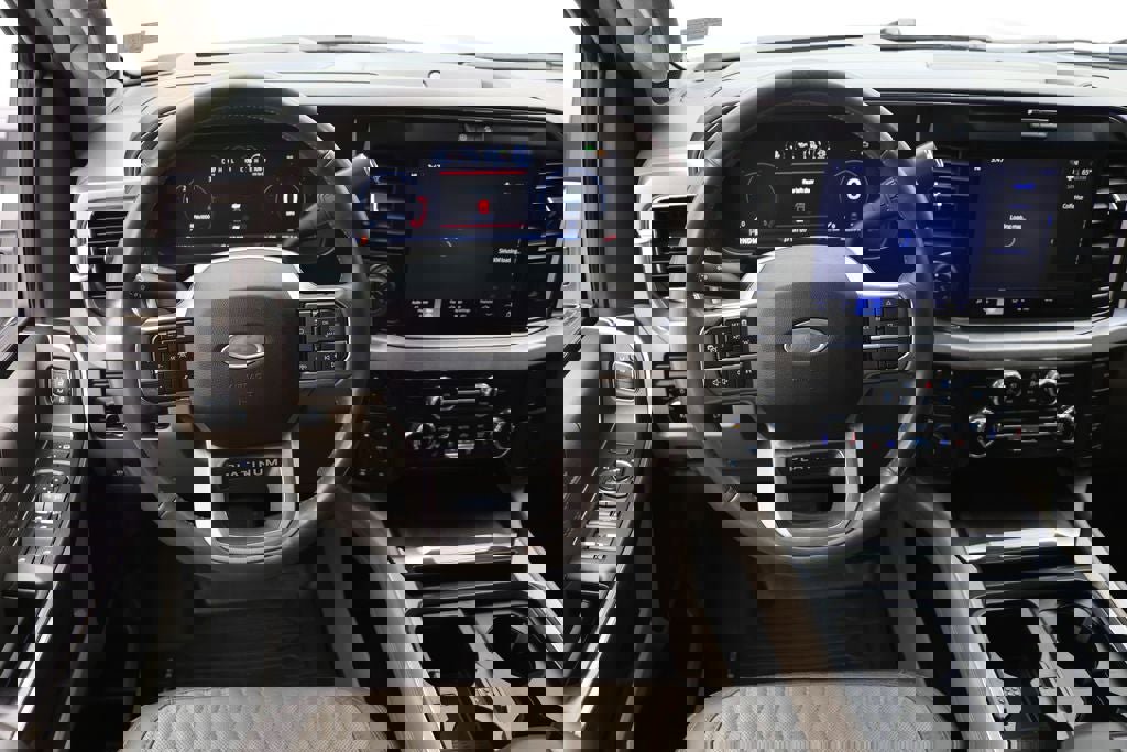 Used 2025 Ford F350 Platinum w/ Platinum Plus Package image 22