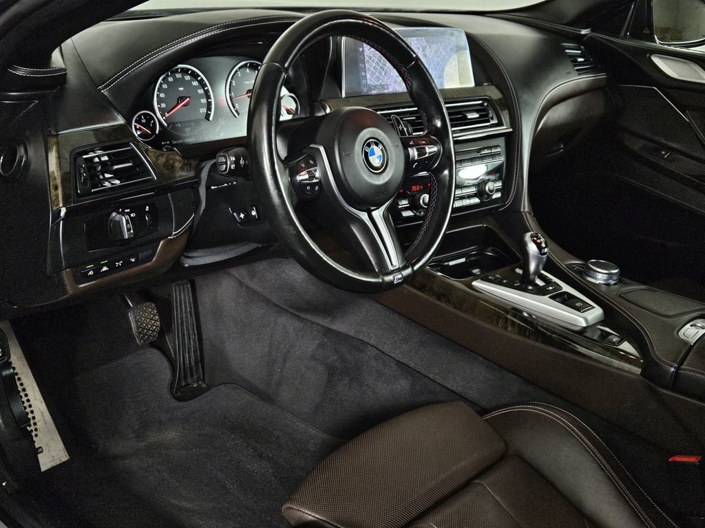 Used 2017 BMW M6 Convertible RWD image 7