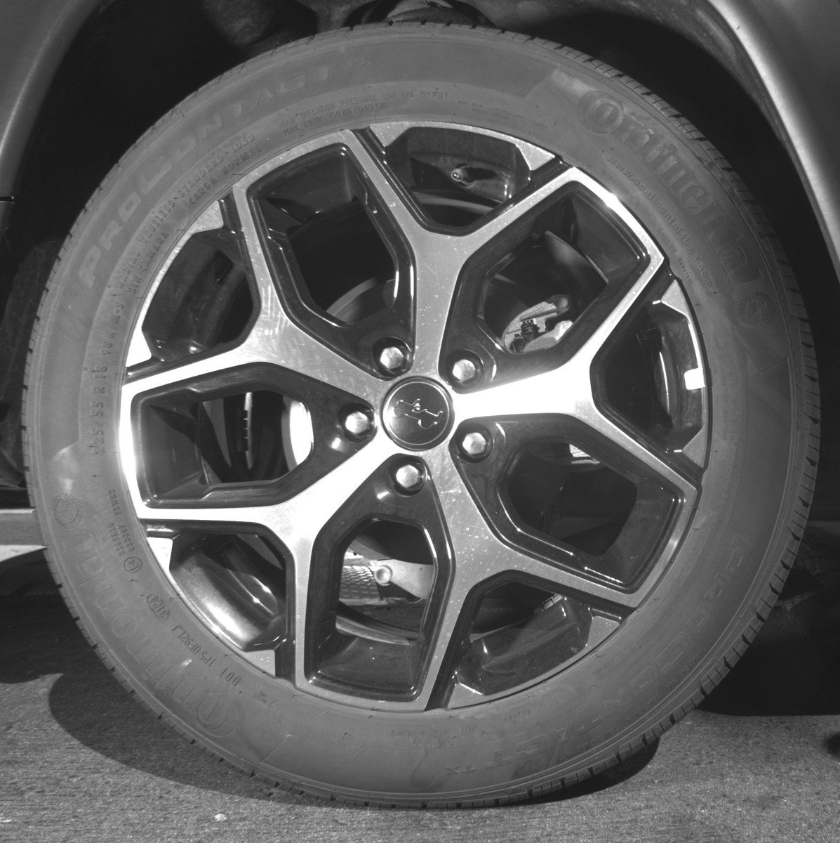Used 2025 Jeep Compass Limited image 15
