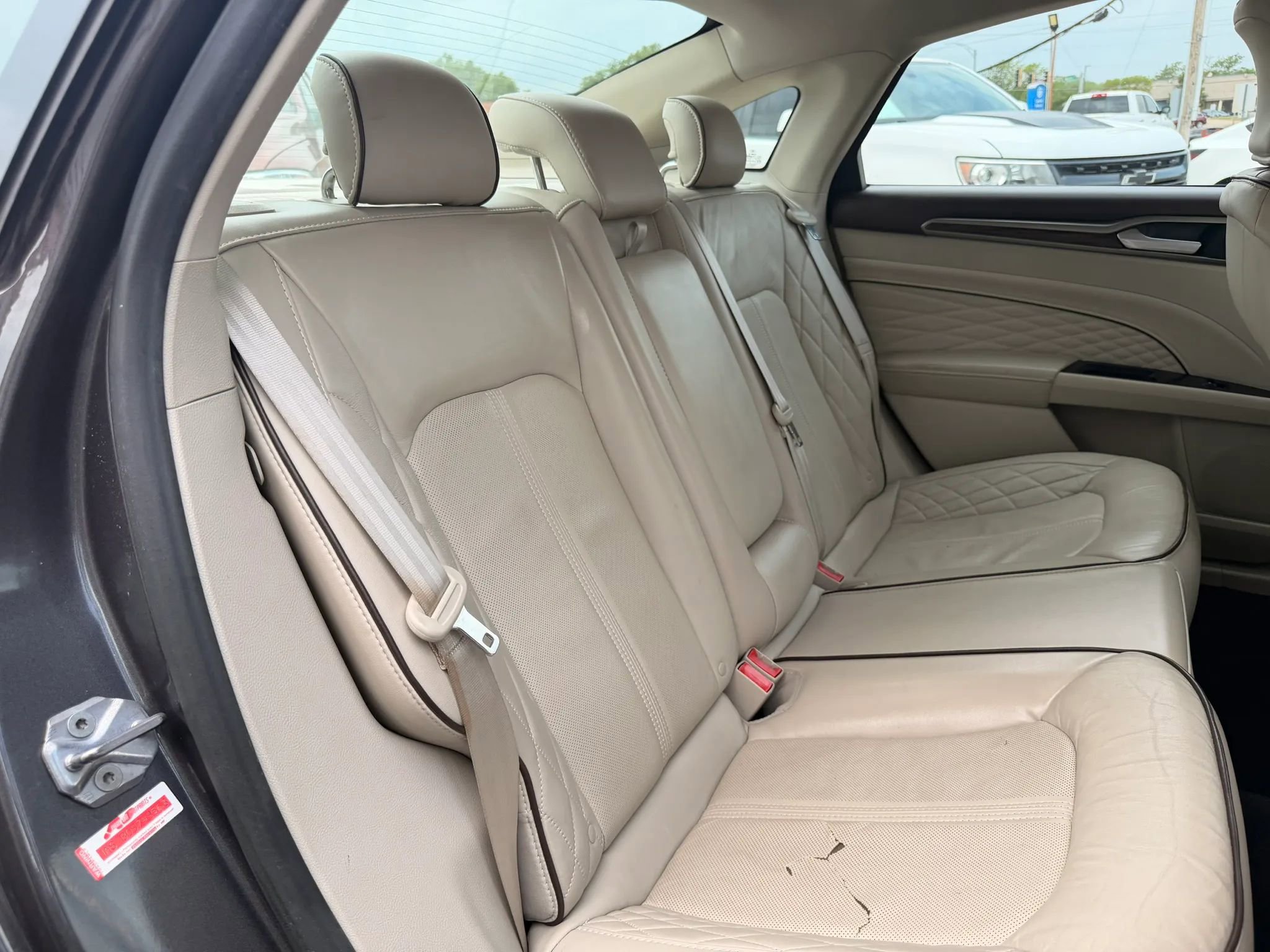 Used 2017 Ford Fusion Energi Platinum FWD image 30