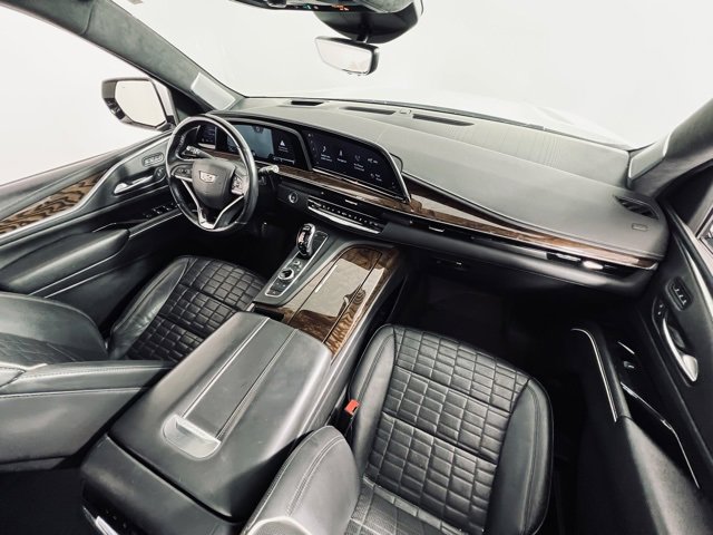 Used 2021 Cadillac Escalade Sport Platinum w/ Heavy-Duty Trailer Package image 18