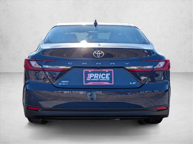 Used 2025 Toyota Camry LE image 7