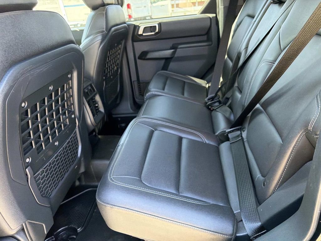Certified 2025 Ford Bronco Badlands image 13