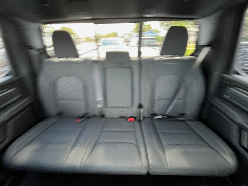 New 2026 RAM 1500 4x4 Crew Cab image 5