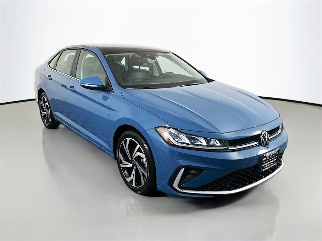 Used 2025 Volkswagen Jetta SEL