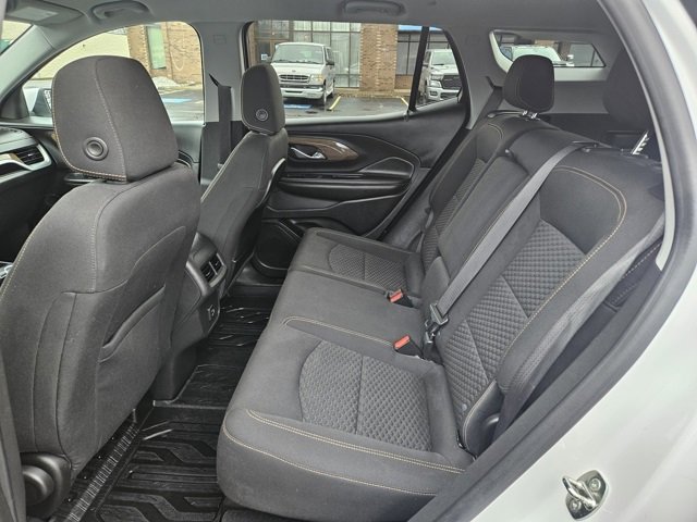 Used 2021 GMC Terrain SLE w/ LPO, Floor Liner Package image 16