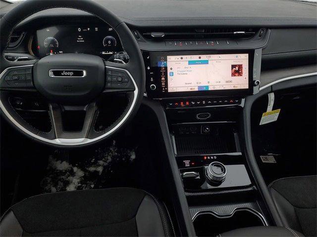 New 2026 Jeep Grand Cherokee Altitude AWD/4WD image 13