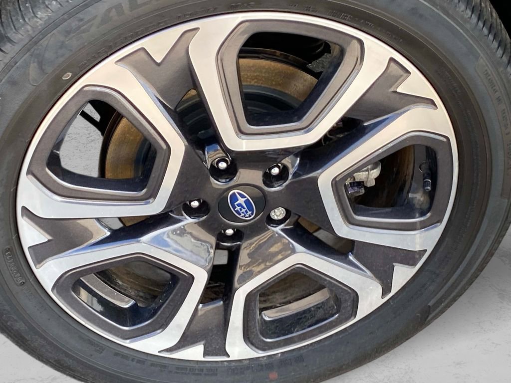 Certified 2023 Subaru Ascent Limited w/ Technology Package image 32