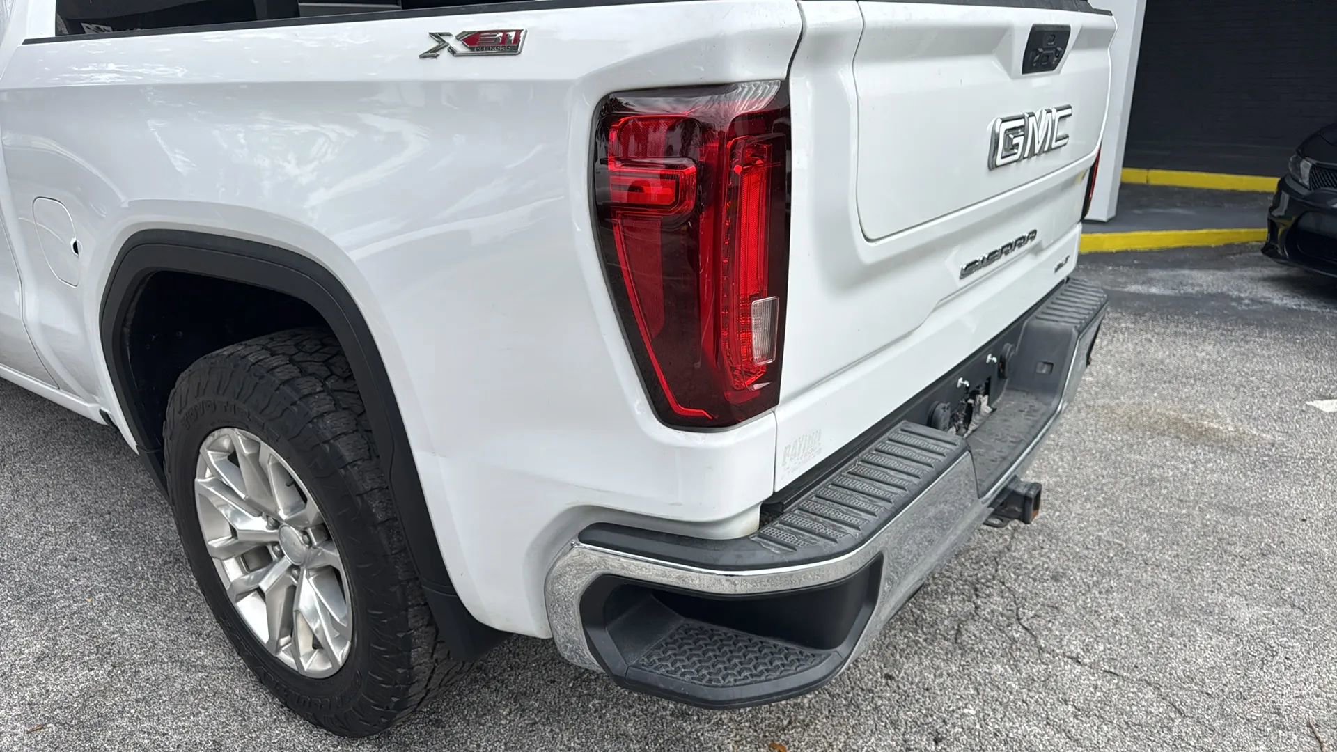 Used 2019 GMC Sierra 1500 SLT w/ SLT Premium Package AWD/4WD image 39