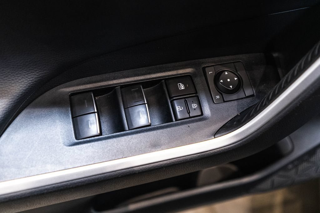 Used 2024 Toyota RAV4 Adventure AWD/4WD image 19