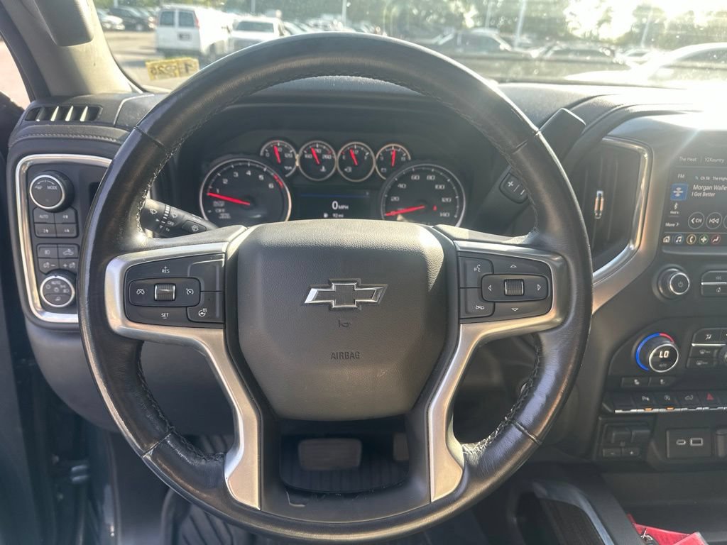Used 2020 Chevrolet Silverado 1500 LT Trail Boss AWD/4WD image 15