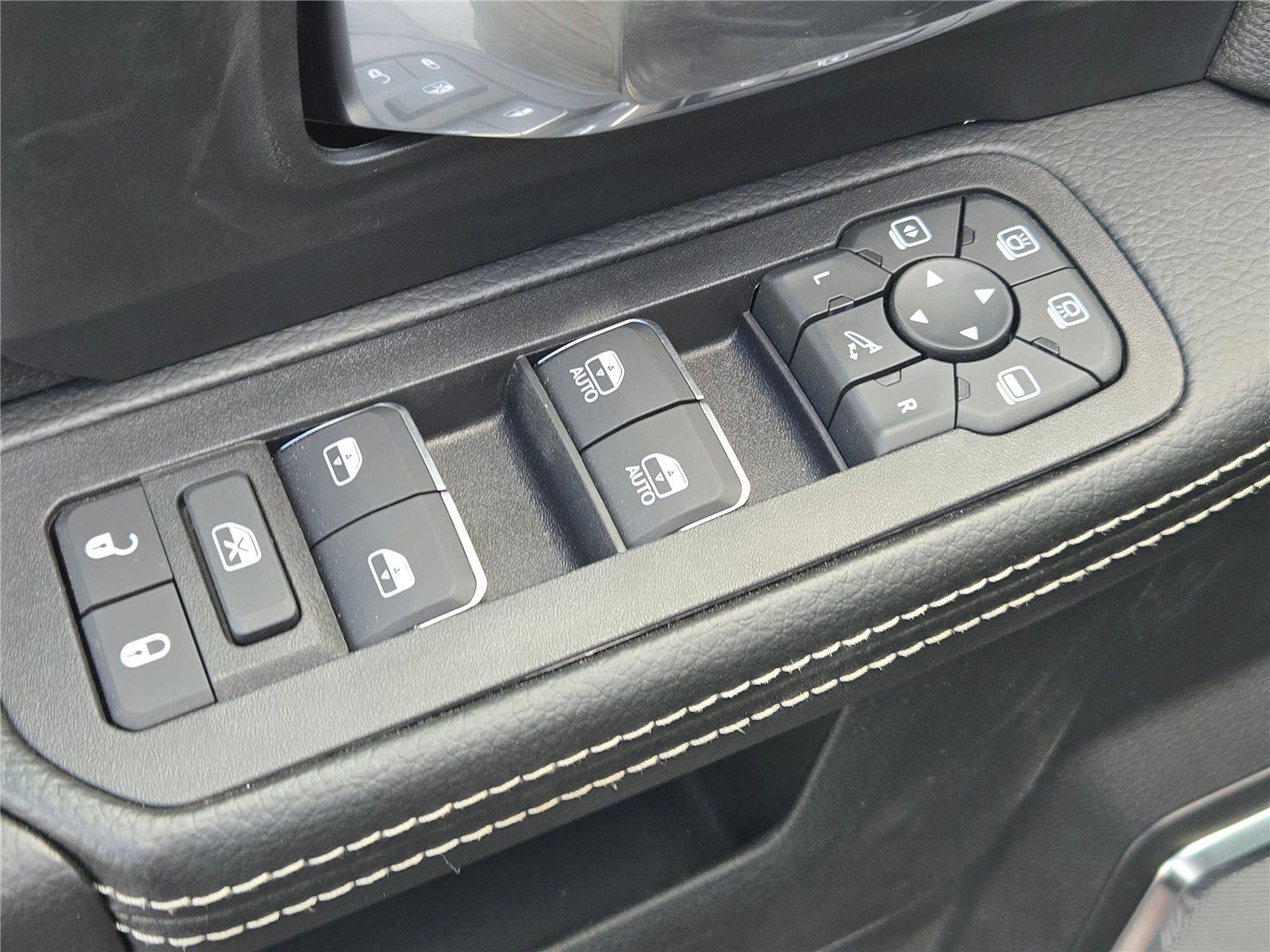 New 2026 RAM 2500 Laramie image 19