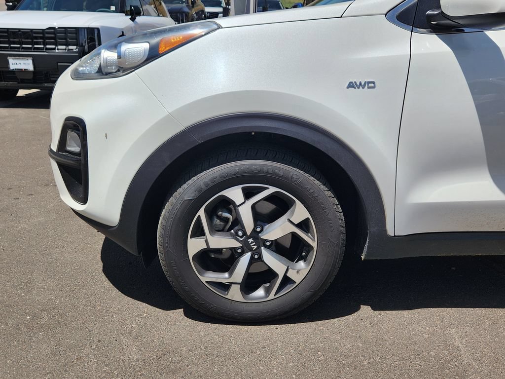 Used 2021 Kia Sportage LX AWD/4WD image 9