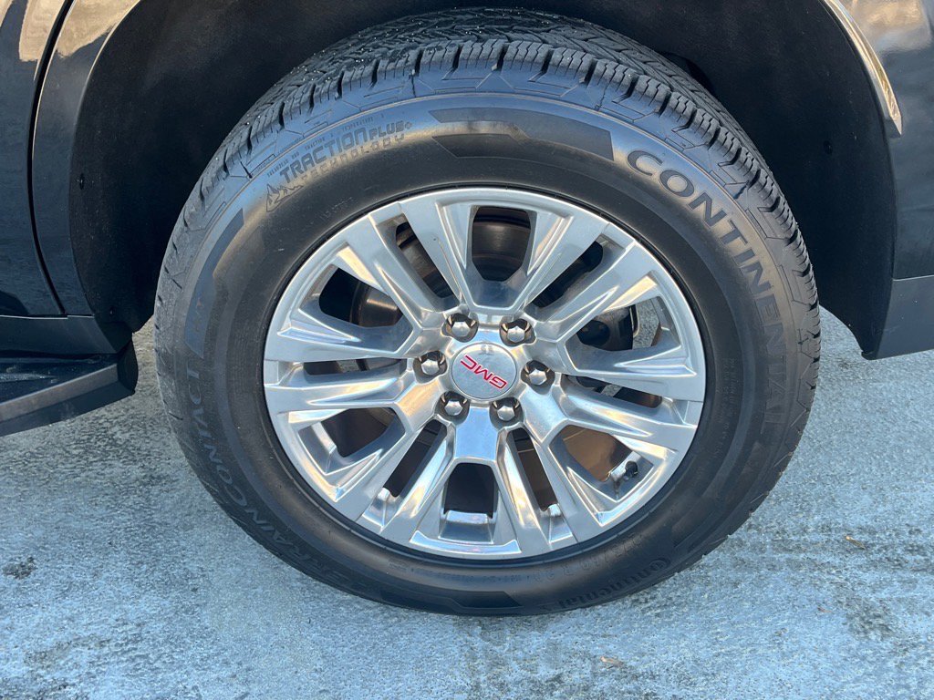 Used 2021 GMC Yukon Denali image 20