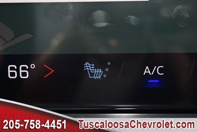 New 2027 Chevrolet Traverse LT w/ Sun and Wheel Package FWD image 34