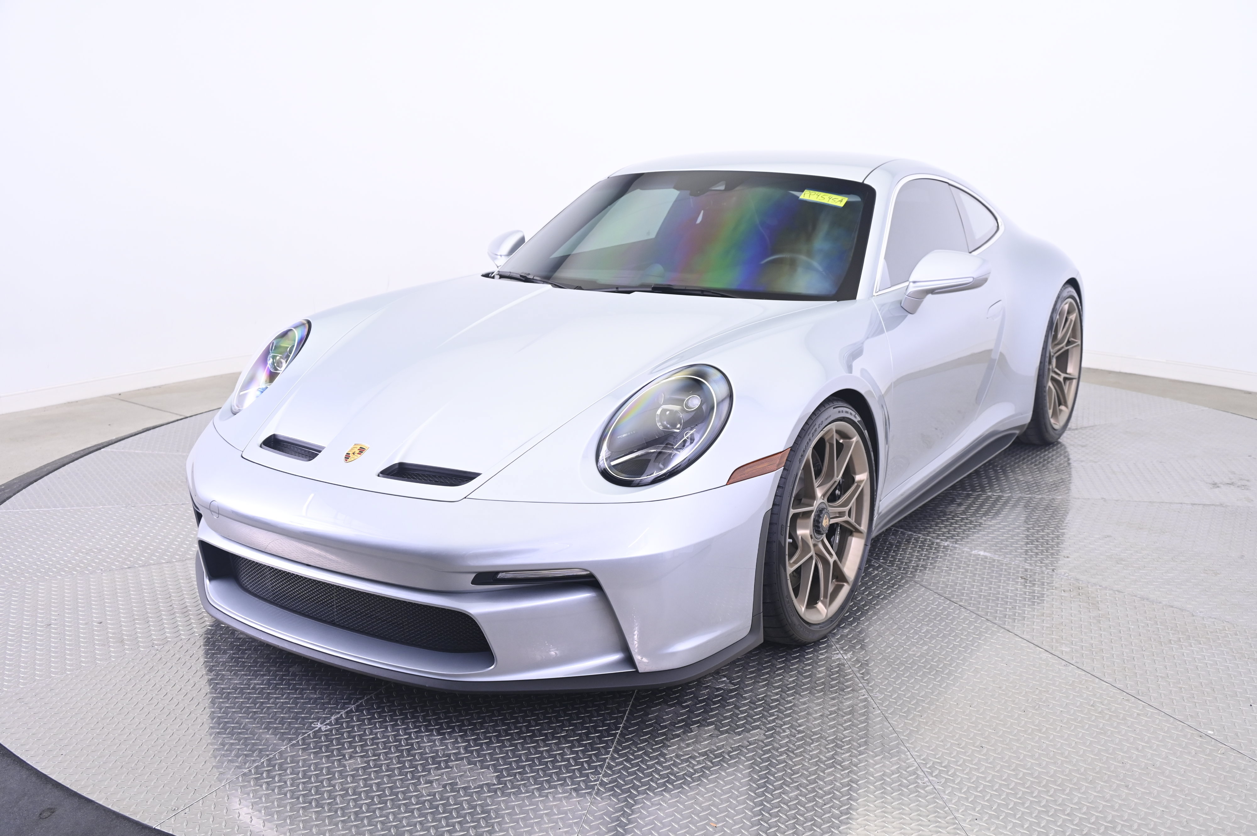 Certified 2022 Porsche 911 GT3 RWD image 1
