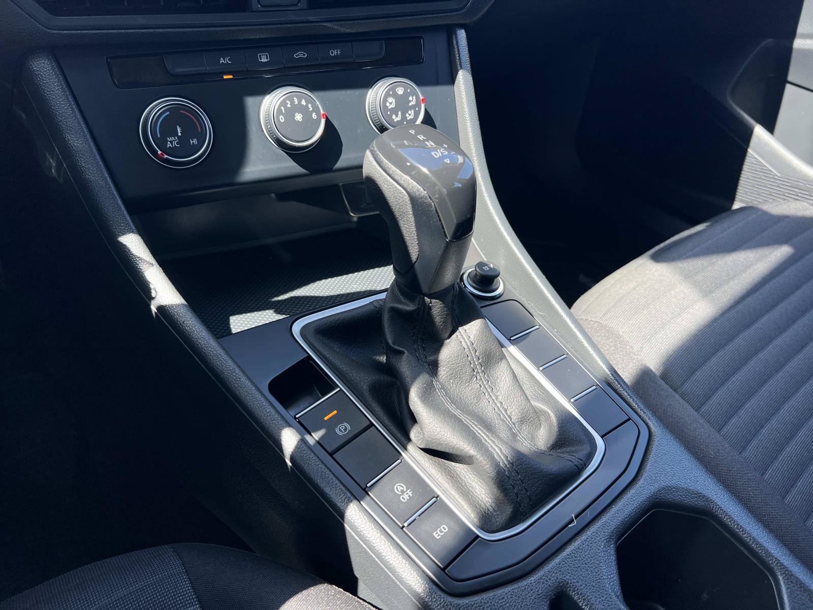 Certified 2023 Volkswagen Jetta S FWD image 16
