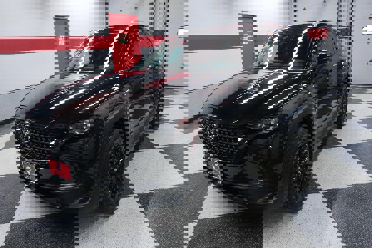 Used 2023 MAZDA CX-50 2.5 S w/ Cargo Package image 6