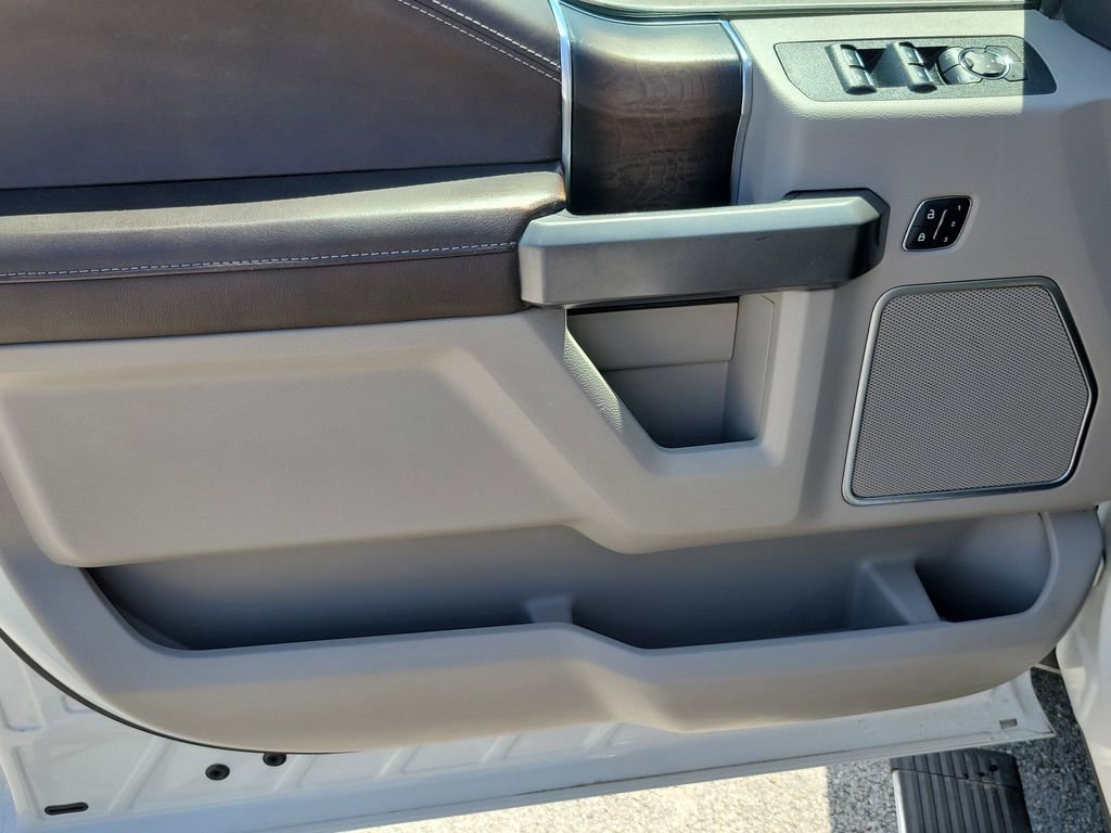 Used 2019 Ford F150 Limited w/ Trailer Tow Package image 18