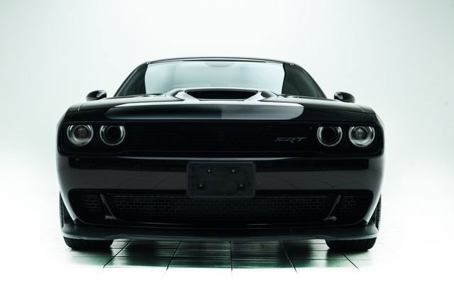 Used 2016 Dodge Challenger SRT Hellcat RWD image 7