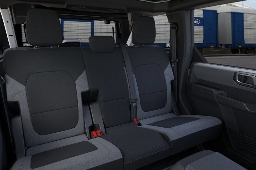 New 2026 Ford Bronco Big Bend AWD/4WD image 13