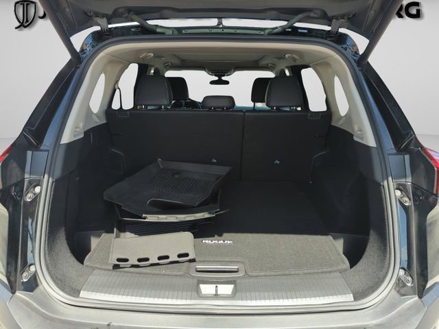 Certified 2023 Nissan Rogue SV w/ SV Premium B Package FWD image 17