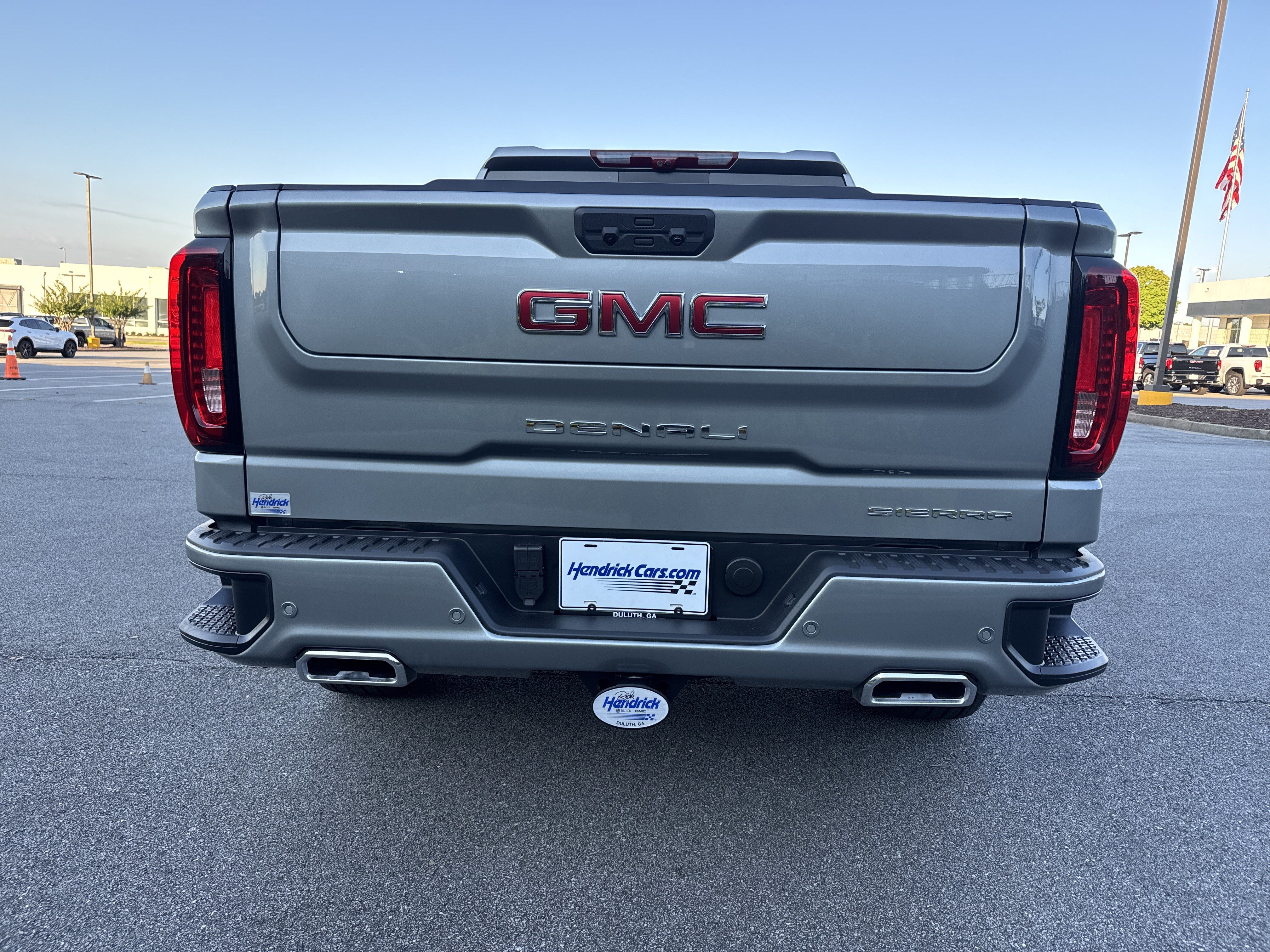New 2026 GMC Sierra 1500 Denali w/ Denali Reserve Package AWD/4WD image 9
