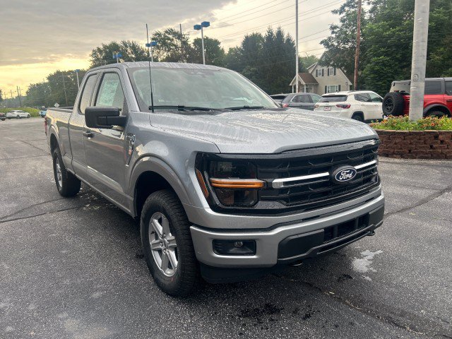 New 2026 Ford F150 XLT w/ Mobile Office Package AWD/4WD image 4