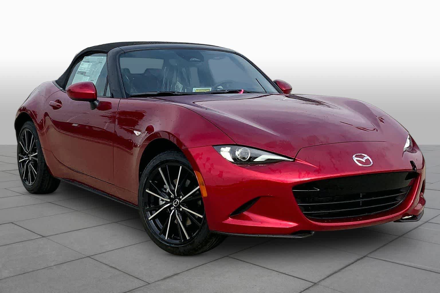 New 2026 MAZDA MX-5 Miata Grand Touring RWD image 2