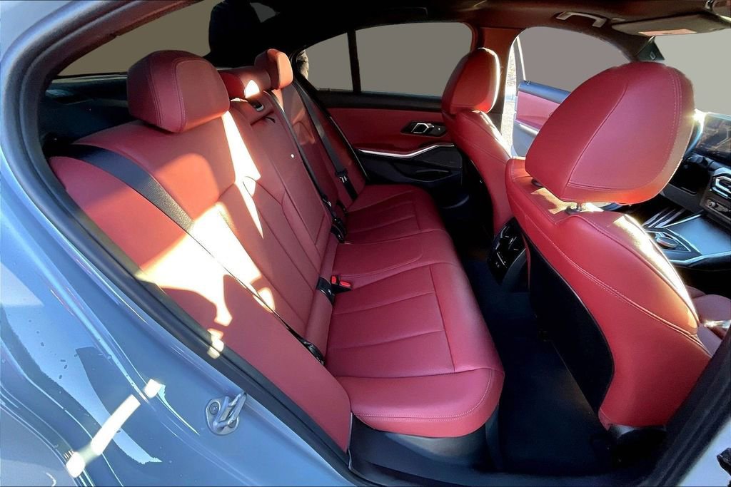 Used 2024 BMW M340i xDrive w/ Premium Package image 25