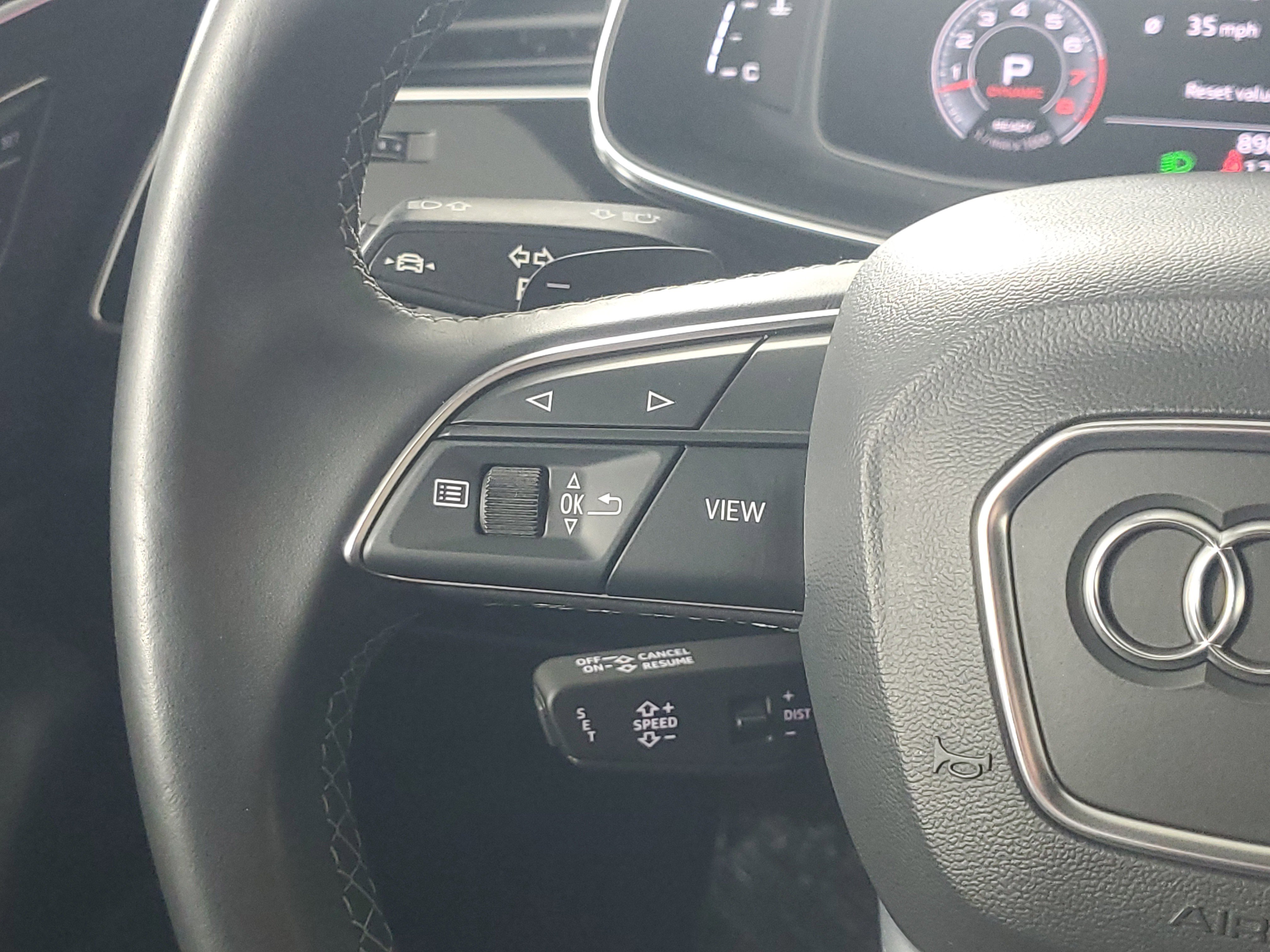 Used 2021 Audi Q8 Premium Plus image 13