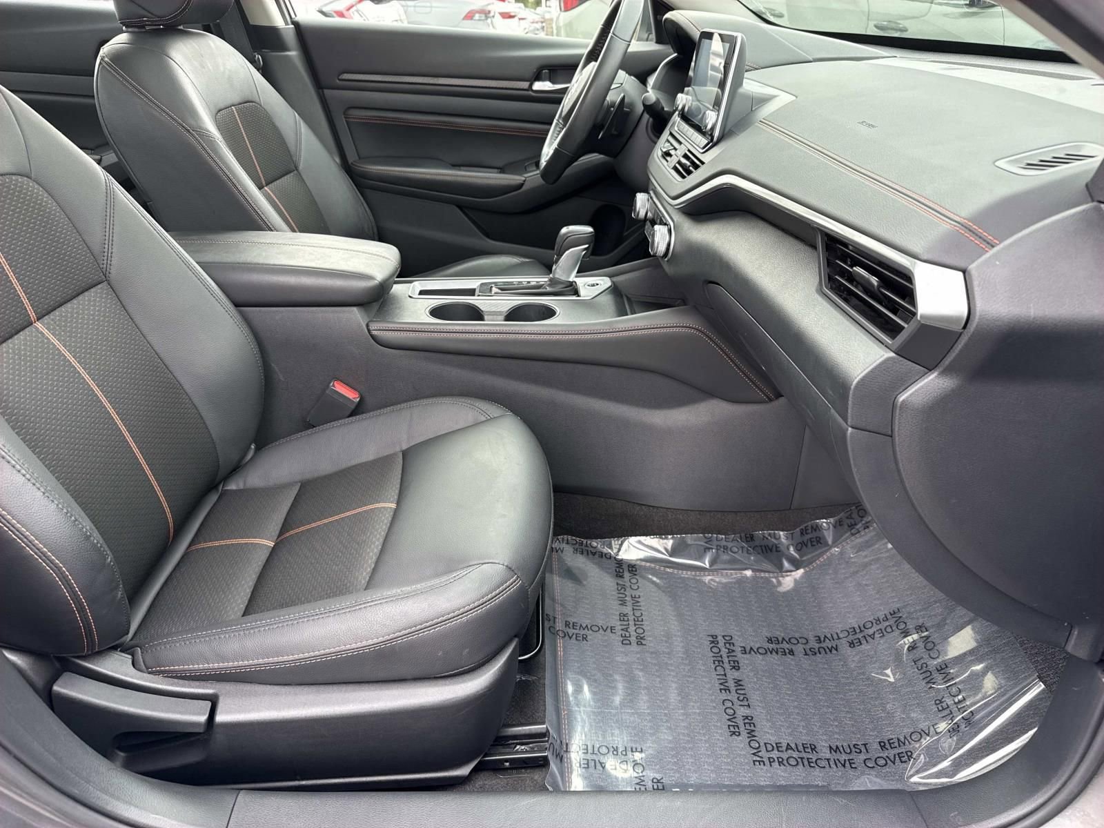 Used 2022 Nissan Altima 2.5 SR w/ Midnight Edition Package image 26