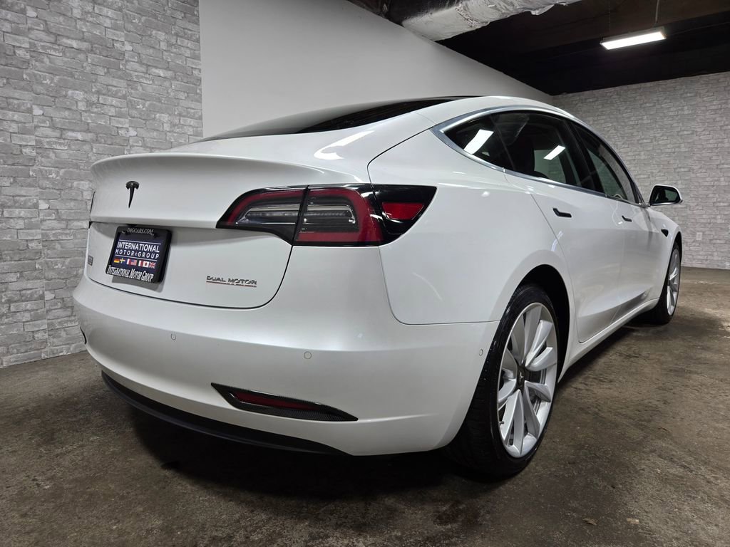 Used 2020 Tesla Model 3 Performance image 36