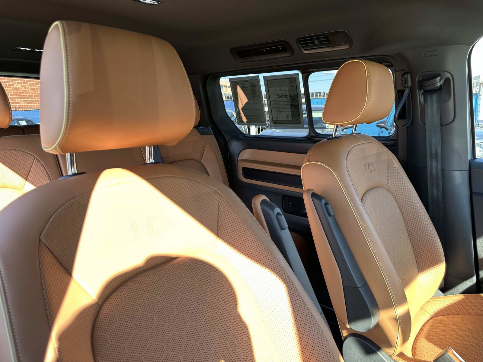Certified 2025 Volkswagen ID. Buzz Pro S RWD image 29