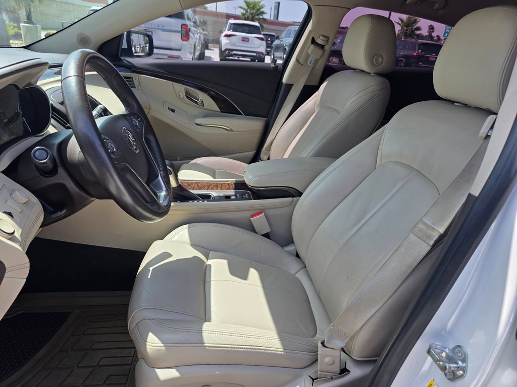 Used 2016 Buick LaCrosse Leather w/ Experience Buick Package FWD image 12