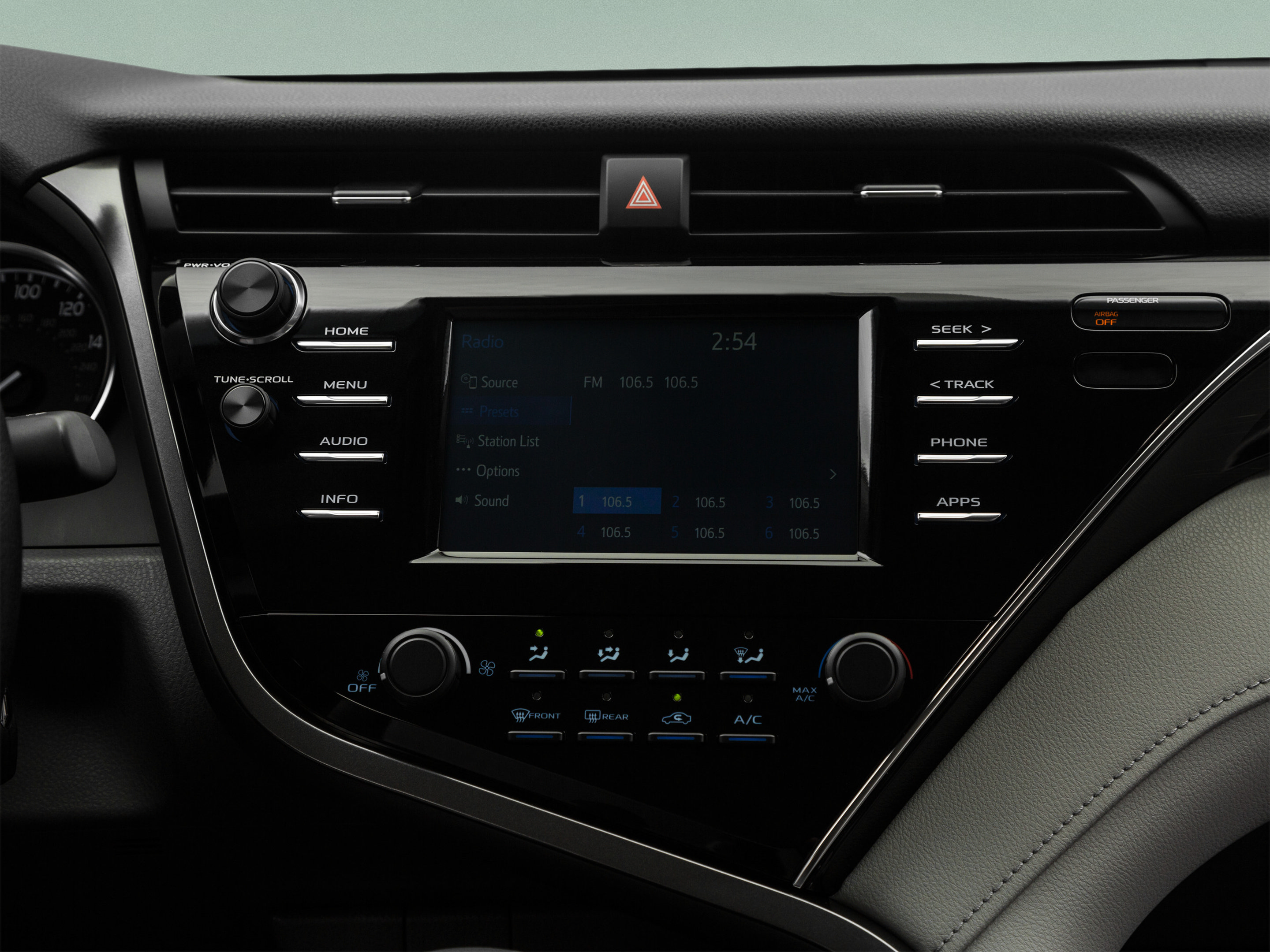Used 2020 Toyota Camry LE w/ Convenience Package FWD image 19
