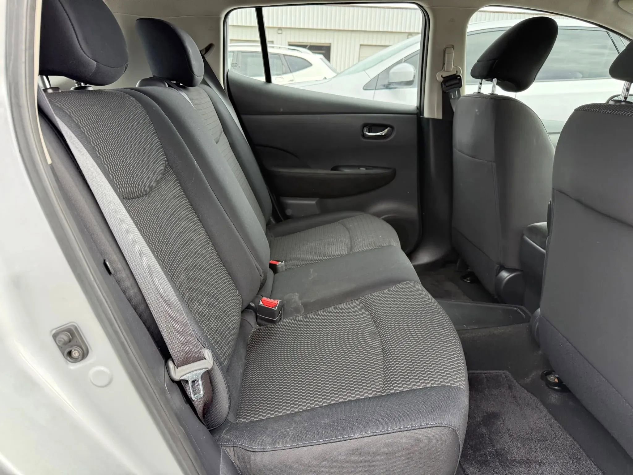 Used 2014 Nissan Leaf S image 20