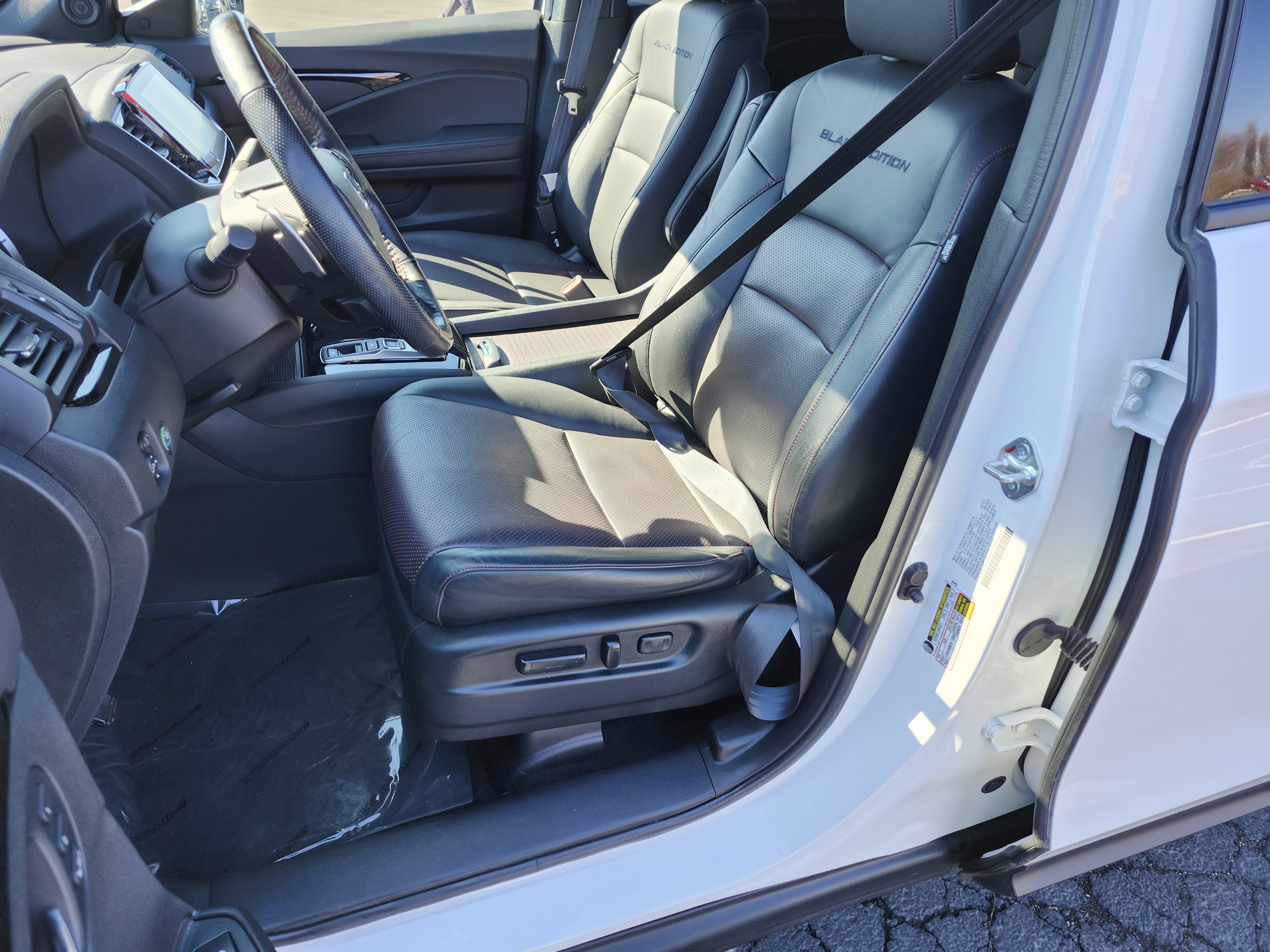 Used 2023 Honda Ridgeline Black Edition image 30