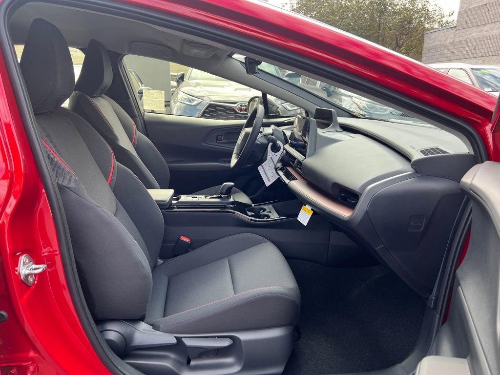 New 2026 Toyota Prius Plug-In Hybrid image 15