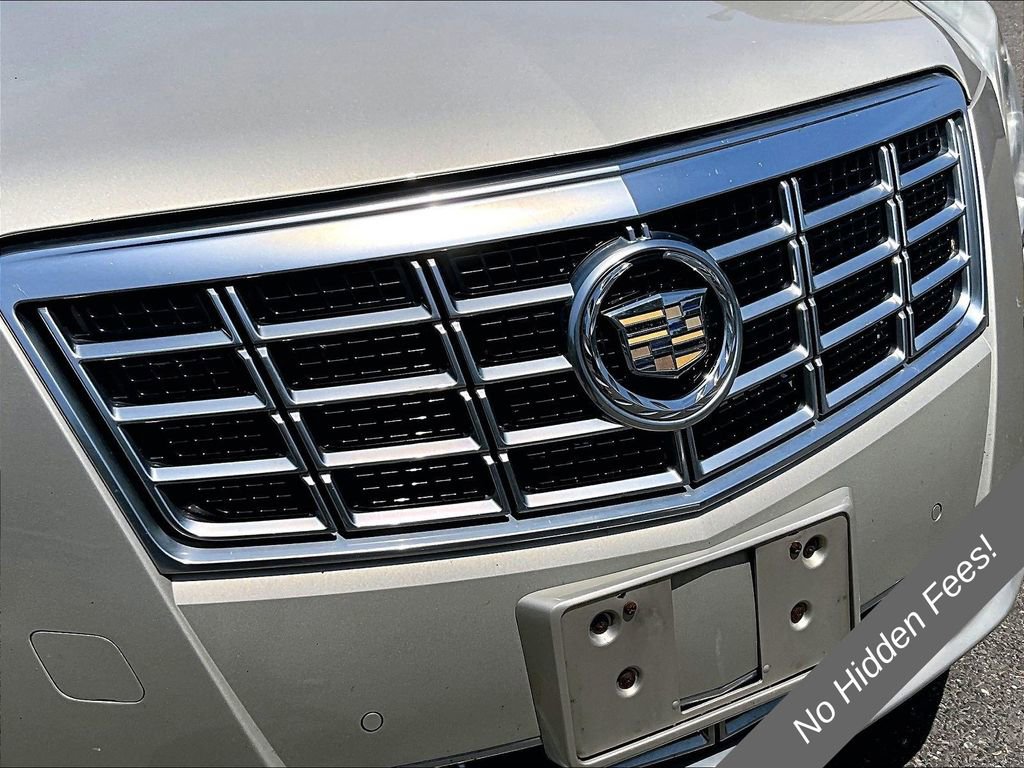 Used 2013 Cadillac XTS Luxury w/ Driver Awareness Package FWD image 25