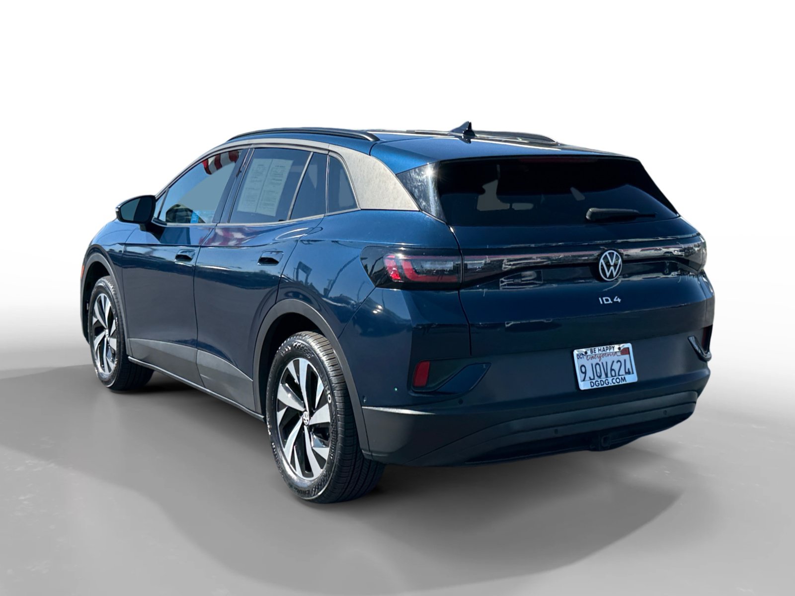 Used 2023 Volkswagen ID.4 Pro AWD/4WD image 3