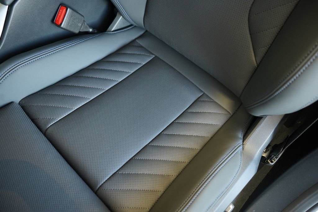 New 2026 BMW X3 xDrive30 w/ Premium Package image 11