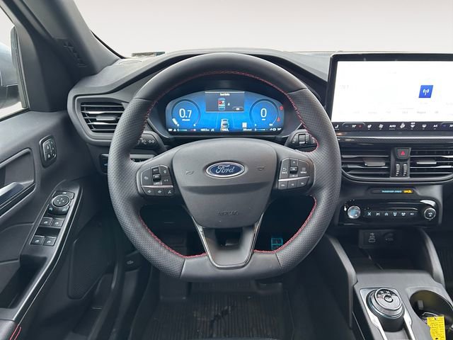 Used 2024 Ford Escape ST-Line Elite w/ Premium Technology Package image 12