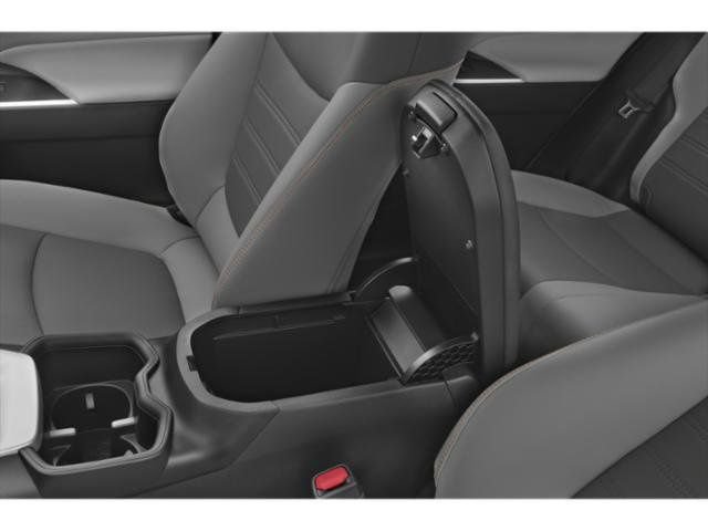 Used 2025 Toyota RAV4 XLE FWD image 47
