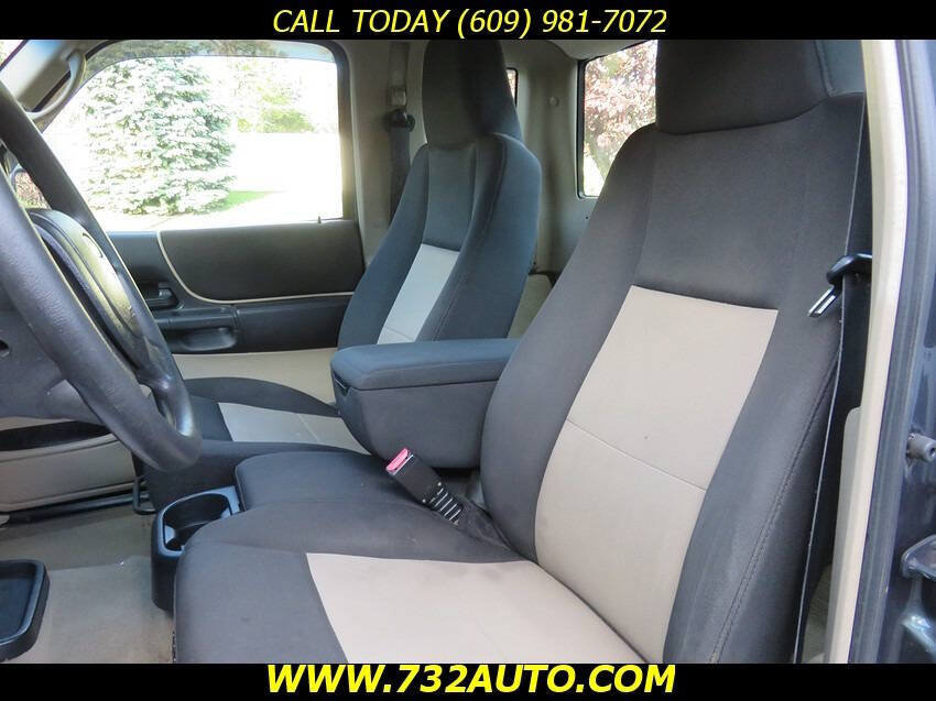 Used 2005 Ford Ranger XLT AWD/4WD image 16
