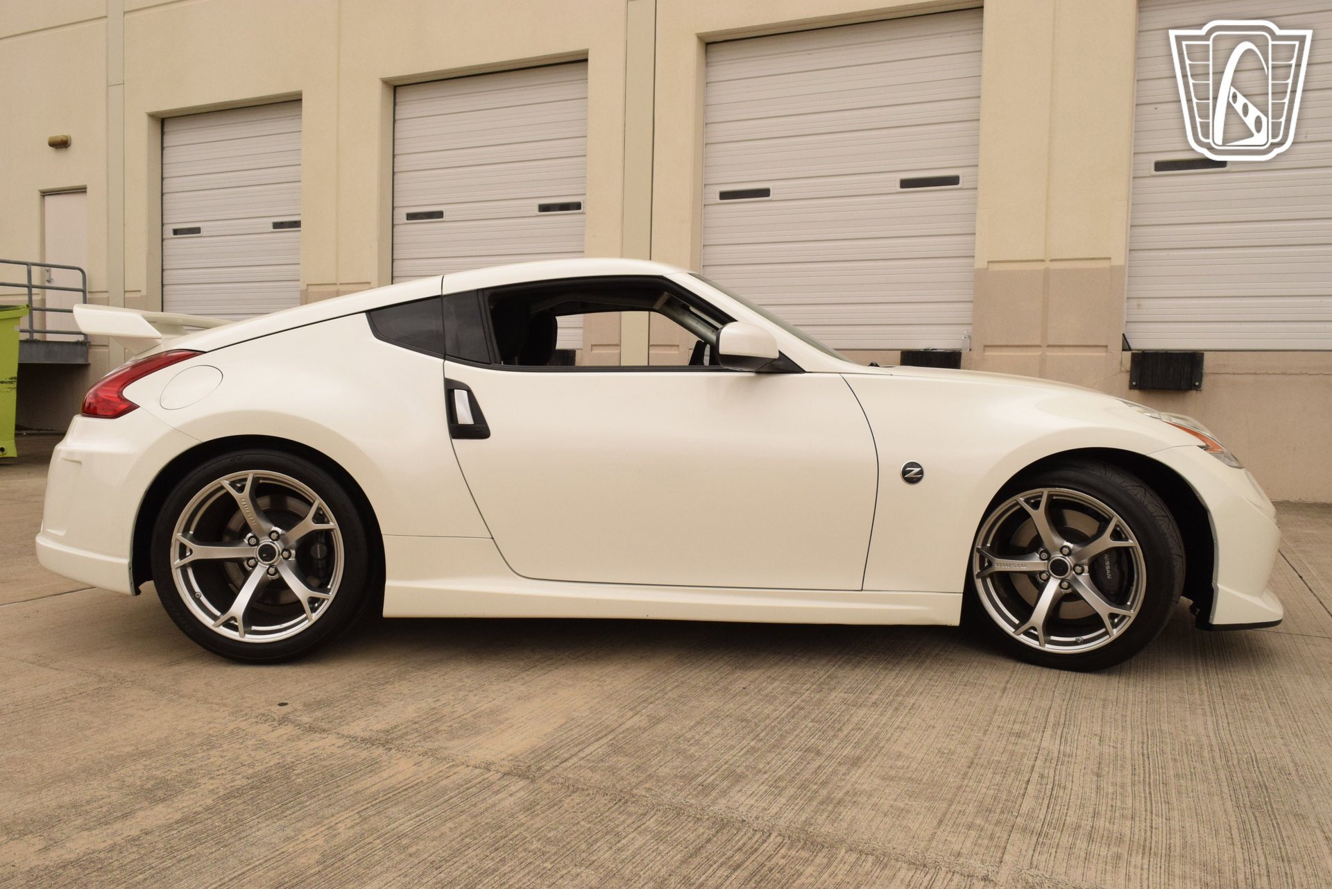 Used 2009 Nissan 370Z NISMO image 16