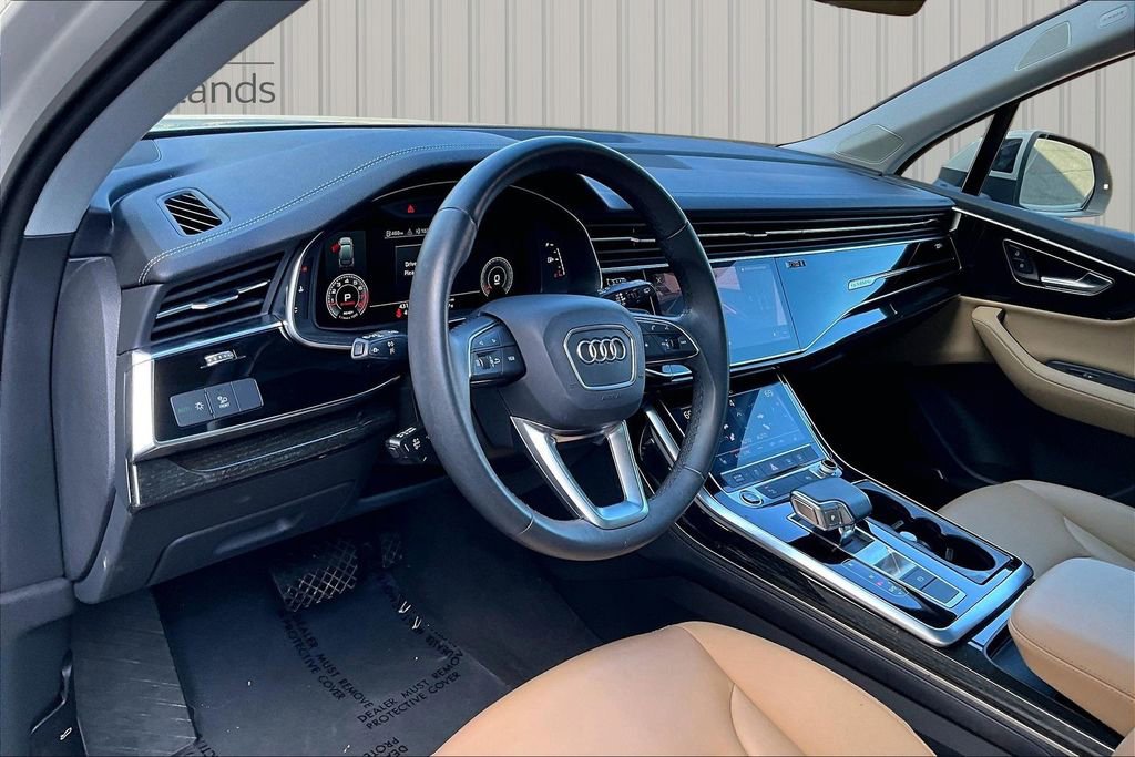 Used 2023 Audi Q7 3.0T Premium Plus w/ Premium Plus Package AWD/4WD image 15