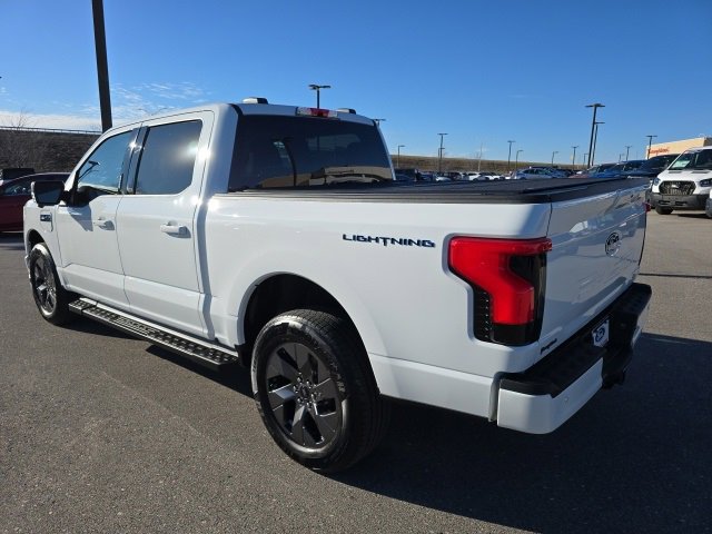 Used 2024 Ford F150 Lightning Flash image 3