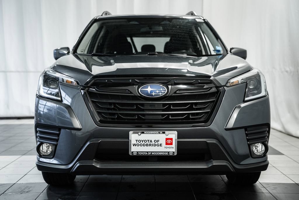 Used 2022 Subaru Forester Premium image 2